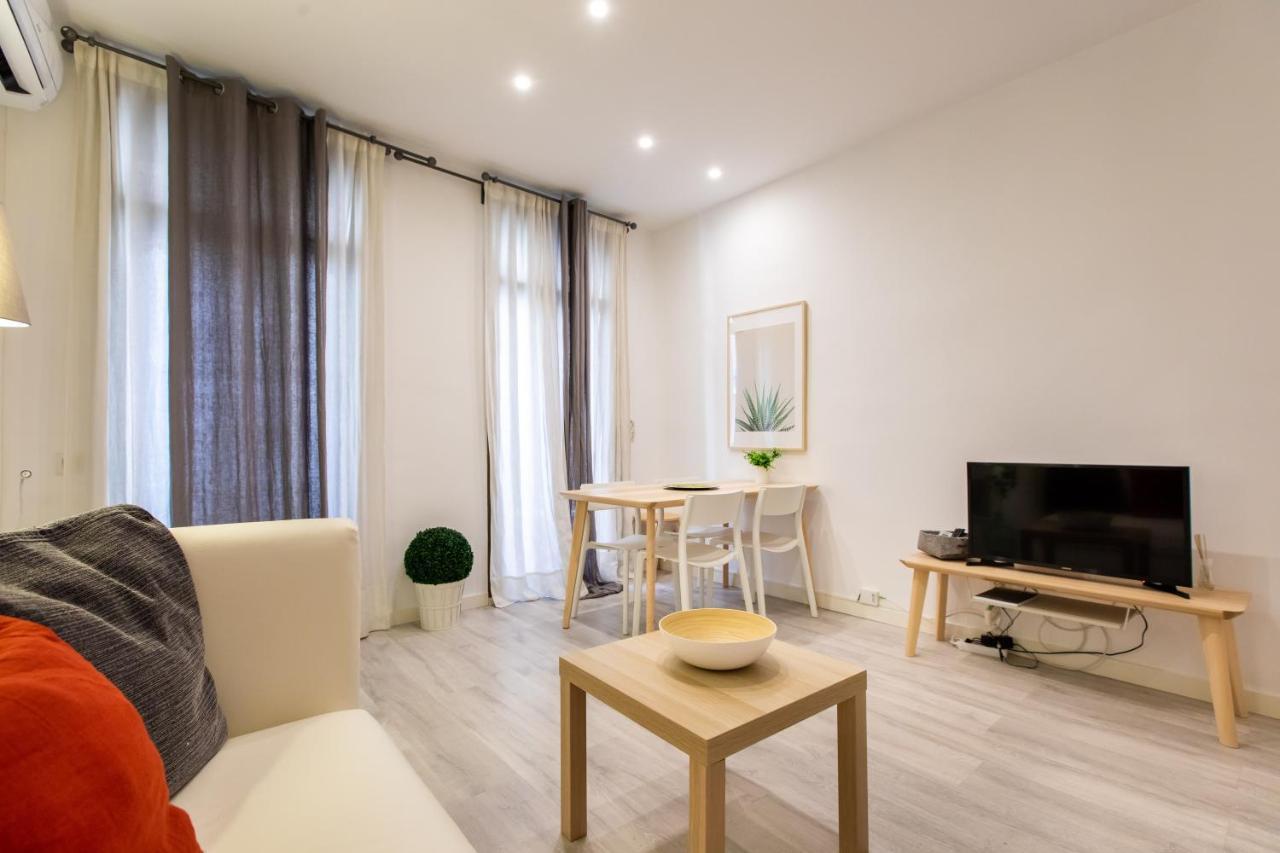 Pere Serafi 2 bedroom apartment Barcelona Exteriör bild