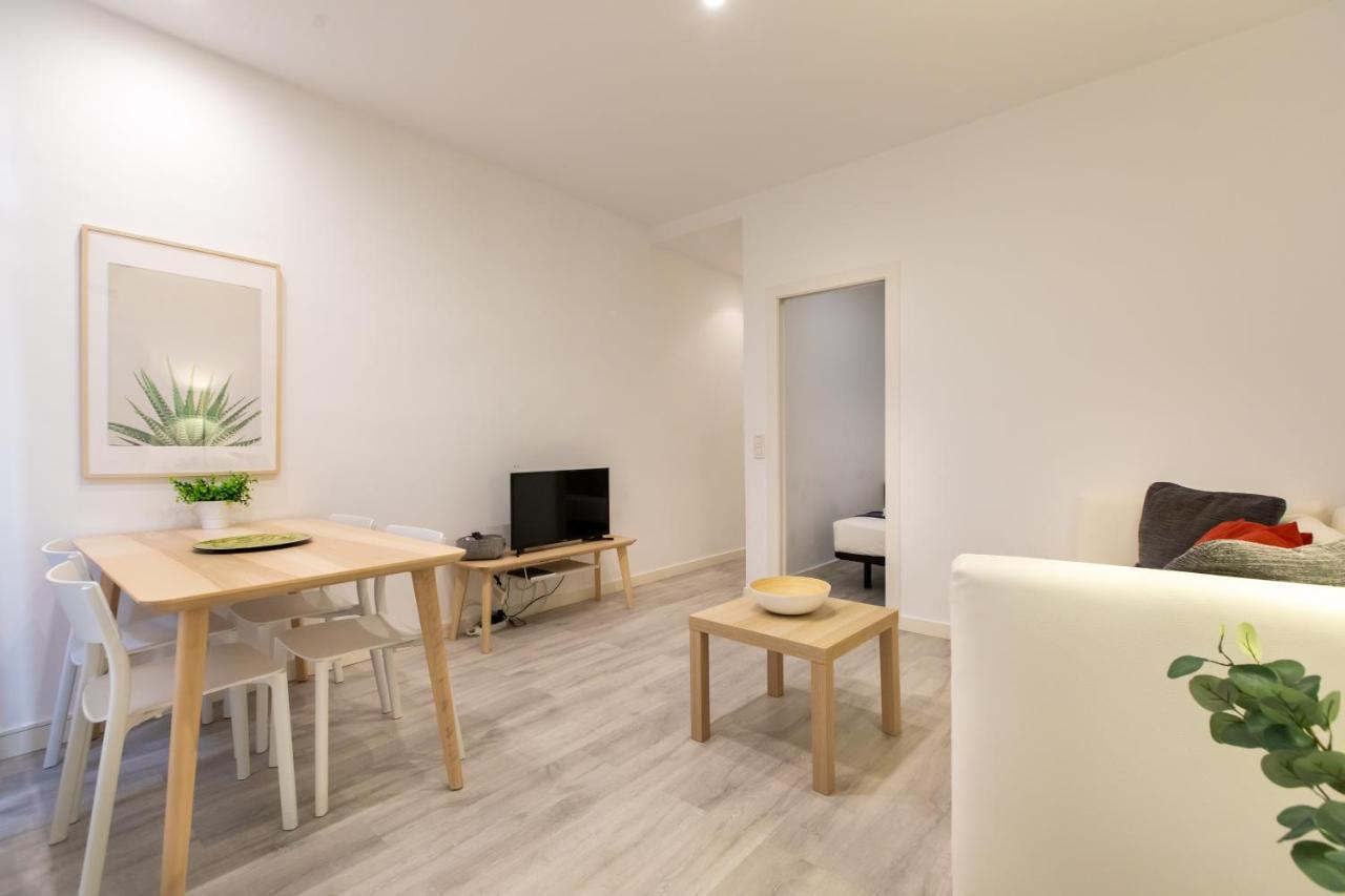 Pere Serafi 2 bedroom apartment Barcelona Exteriör bild