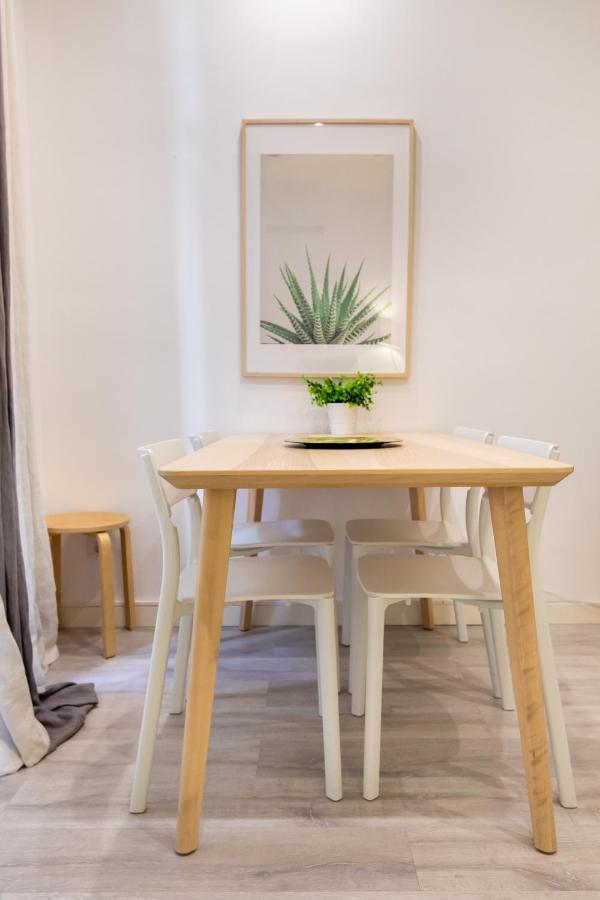 Pere Serafi 2 bedroom apartment Barcelona Exteriör bild