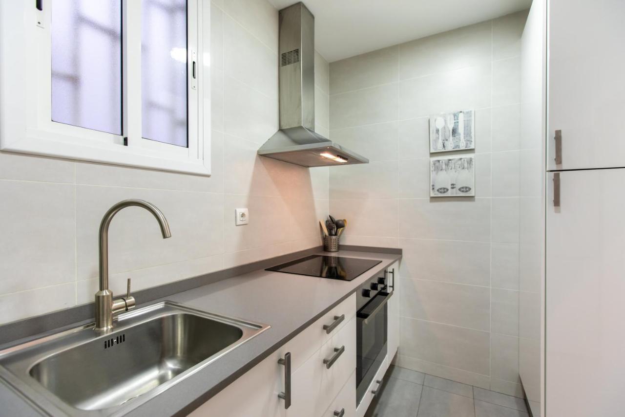 Pere Serafi 2 bedroom apartment Barcelona Exteriör bild