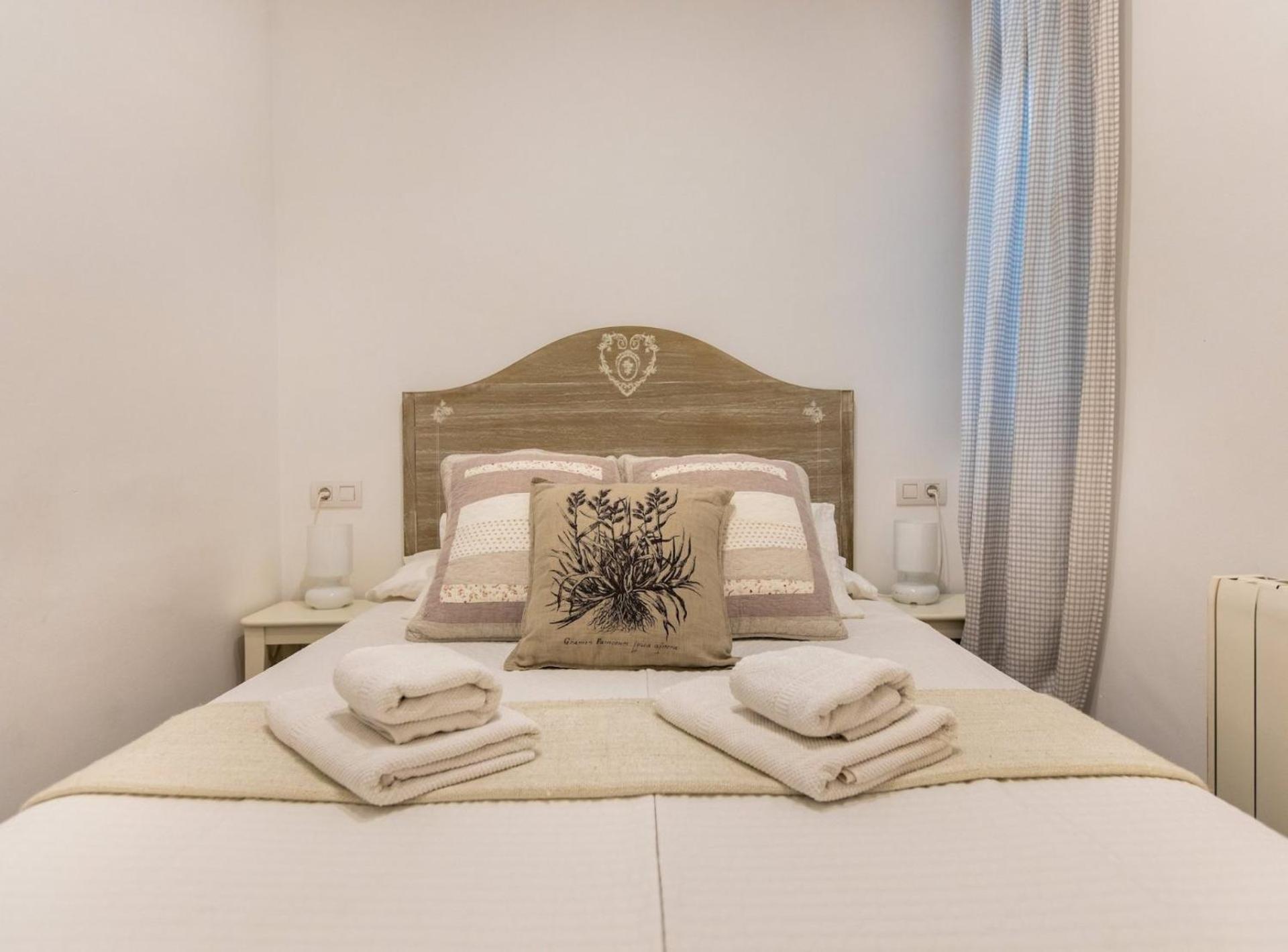 Pere Serafi 2 bedroom apartment Barcelona Exteriör bild